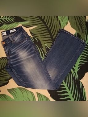 Daytrip Virgo Bootcut Jeans